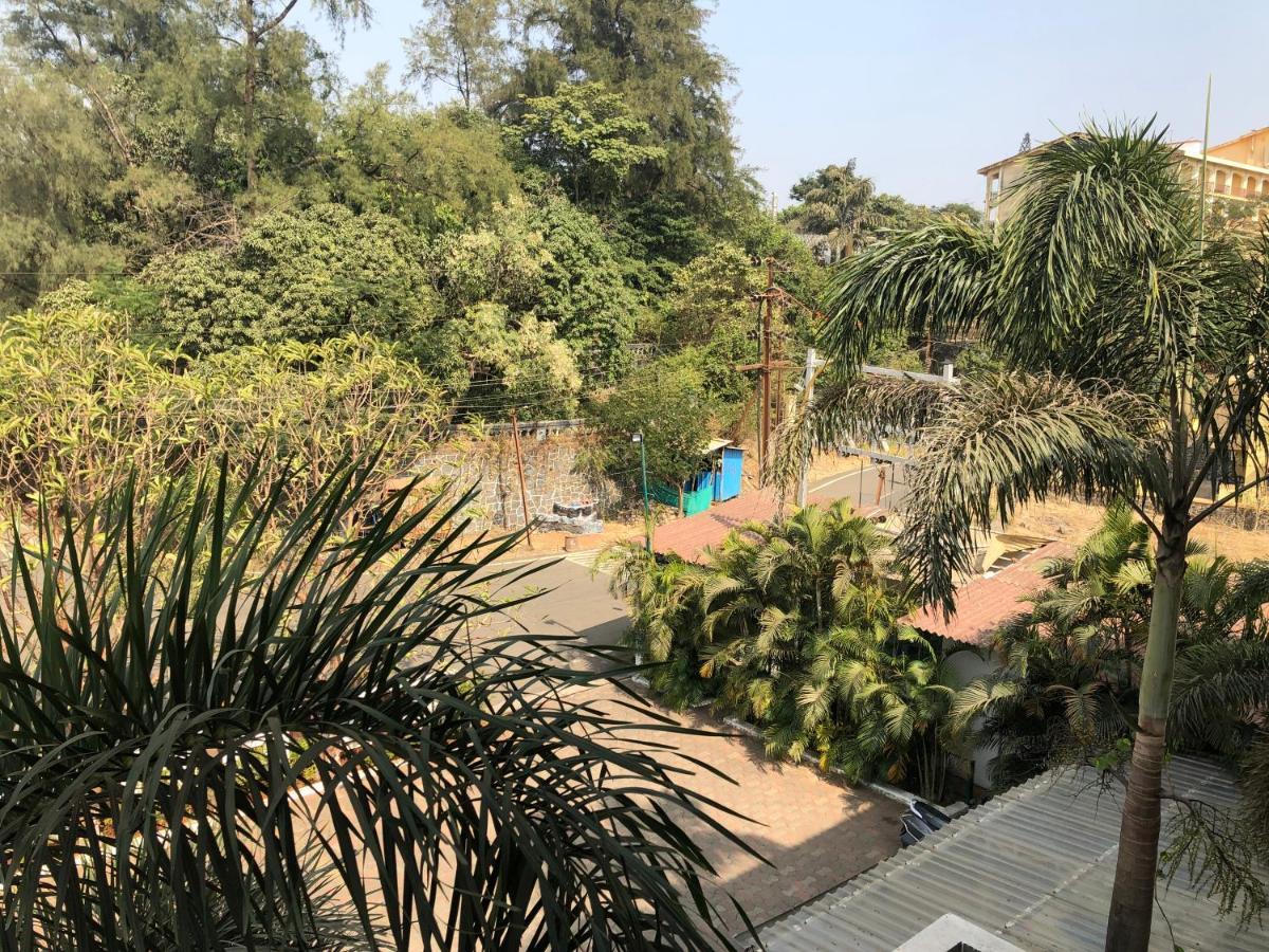 Resort Silver Hills Lonavala Eksteriør billede