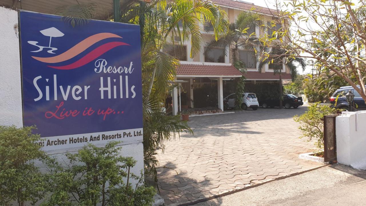 Resort Silver Hills Lonavala Eksteriør billede